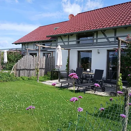 Binzighof Ferienhaeuser Hébergement de vacances *